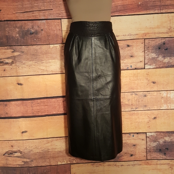 Battah Dresses & Skirts - High waisted vintage genuine leather maxi skirt